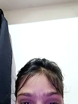 Snapshot of Riyu_05 chatting on 01.17.25 Riyu 05 online show from 01.17.25