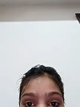 Snapshot of Riyu_05 chatting on 01.28.25 Riyu 05 online show from 01.28.25