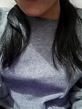 Snapshot of Riyu_05 chatting on 02.11.25 Riyu 05 online show from 02.11.25