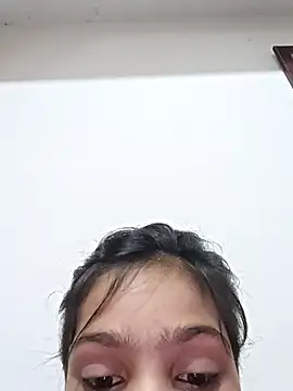 Snapshot of Riyu_05 chatting on 02.17.25 Riyu 05 online show from 02.17.25