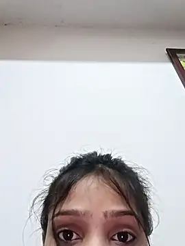 Snapshot of Riyu_05 chatting on 02.25.25 Riyu 05 online show from 02.25.25