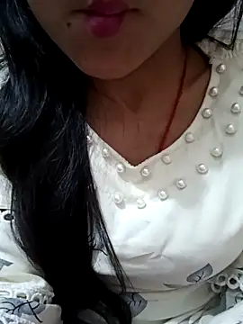 Snapshot of Riyu_05 chatting on 03.10.25 Riyu 05 online show from 03.10.25