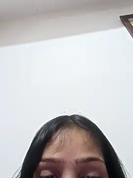 Snapshot of Riyu_05 chatting on 03.11.25 Riyu 05 online show from 03.11.25