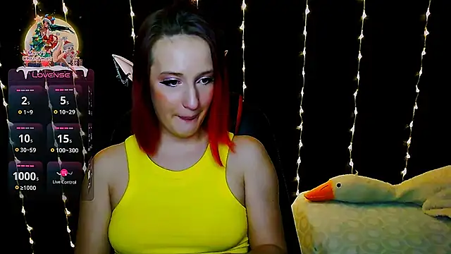 Snapshot of AgathaNoxe chatting on 01.07.25 AgathaNoxe online show from 01.07.25