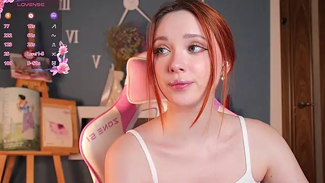 Snapshot of YourSkyAni chatting on 03.05.25 YourSkyAni online show from 03.05.25