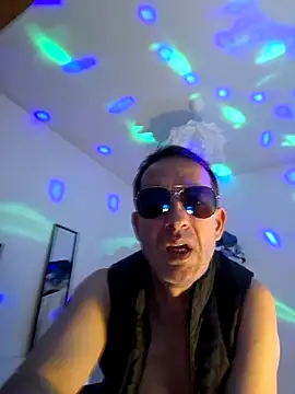 Snapshot of bagoulo chatting on 01.29.25 bagoulo online show from 01.29.25