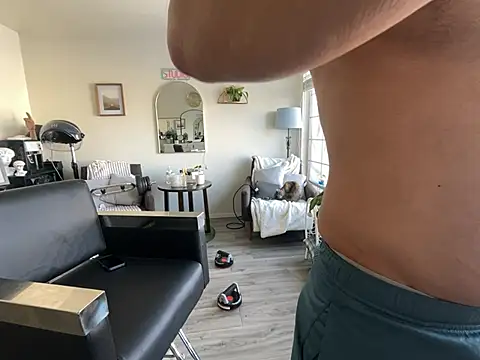 Snapshot of ganosex chatting on 12.21.24 ganosex online show from 12.21.24