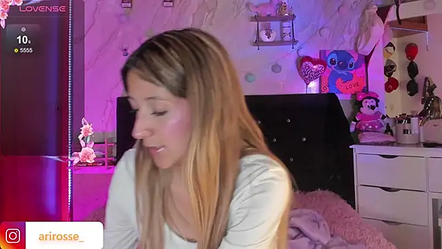 ariana rosse   online show from 02.15.26