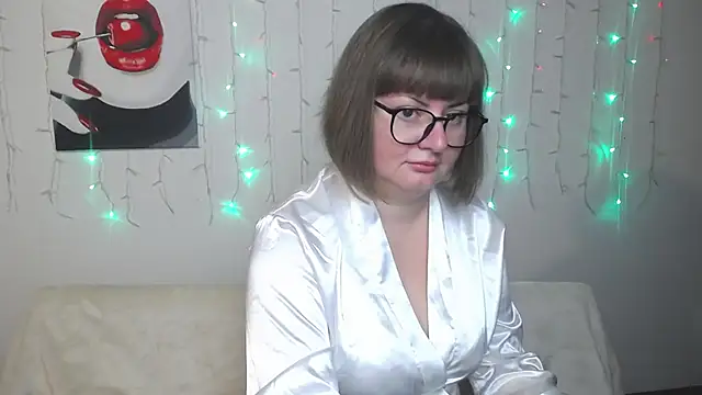 ZannaDreil online show from 07.27.26