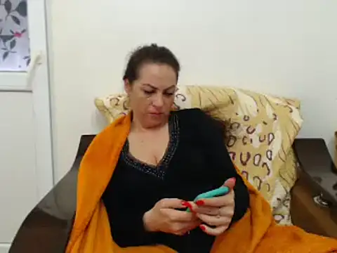 MissElla online show from 03.20.25