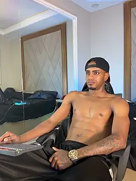 AaronCruz  online show from 03.21.26