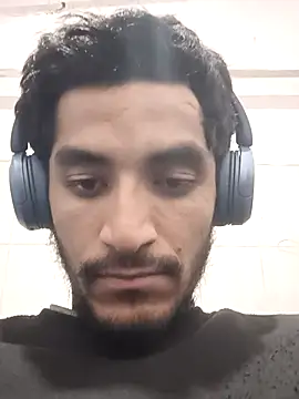 Snapshot of nskgenz chatting on 11.19.25 nskgenz online show from 11.19.25