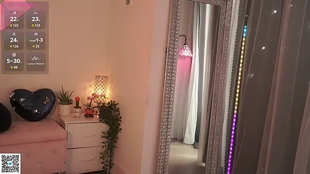 Mysticxkitty online show from 04.05.26