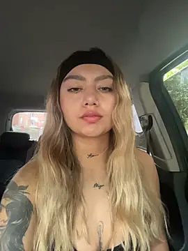 amanda-medrano1 online show from 03.26.26