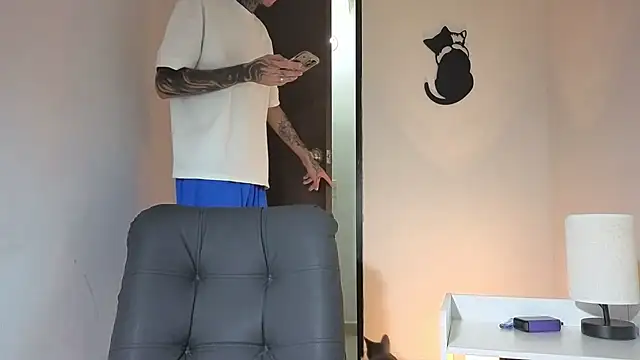 Saturno v online show from 11.30.25