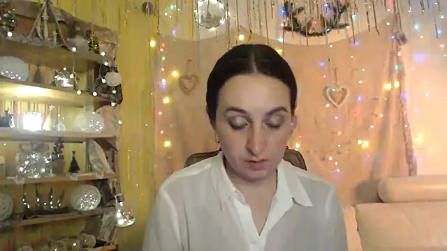 Snapshot of AskMeStandUp chatting on 01.09.26 AskMeStandUp online show from 01.09.26