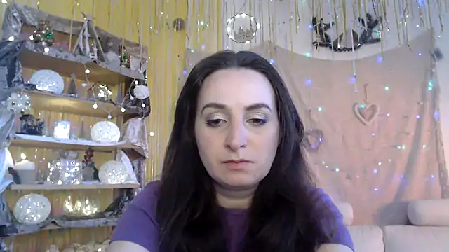 Snapshot of AskMeStandUp chatting on 01.13.26 AskMeStandUp online show from 01.13.26