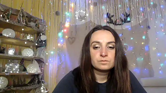 Snapshot of AskMeStandUp chatting on 01.14.26 AskMeStandUp online show from 01.14.26