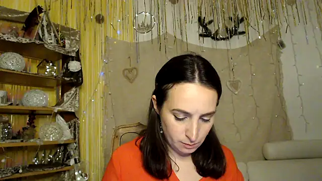 Snapshot of AskMeStandUp chatting on 02.21.26 AskMeStandUp online show from 02.21.26