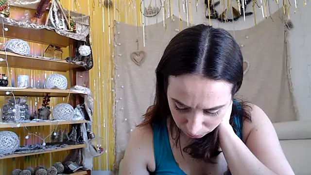 Snapshot of AskMeStandUp chatting on 02.27.26 AskMeStandUp online show from 02.27.26