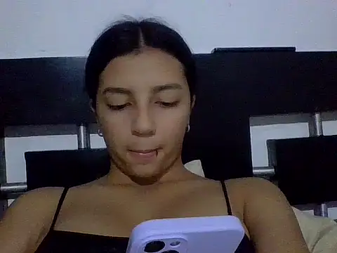 Snapshot of Tatiana_Oscar chatting on 06.03.26 Tatiana Oscar online show from 06.03.26
