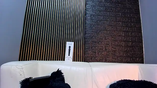 Siena morales online show from 02.20.26