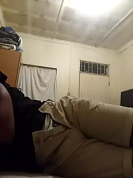 Snapshot of izinjamfee2 chatting on 09.12.25 izinjamfee2 online show from 09.12.25