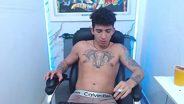 targuerian22 online show from 09.12.25