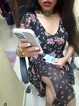 Snapshot of Roja-Telugu777 chatting on 02.07.25 Roja-Telugu777 online show from 02.07.25