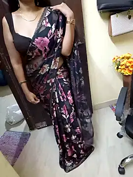 Snapshot of Roja-Telugu777 chatting on 02.16.25 Roja-Telugu777 online show from 02.16.25