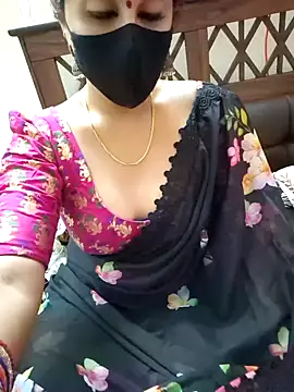 Snapshot of Roja-Telugu777 chatting on 09.26.25 Roja-Telugu777 online show from 09.26.25