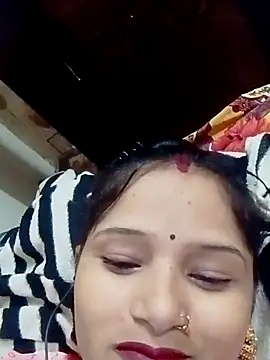 Snapshot of annaya_sweet chatting on 10.15.25 annaya sweet online show from 10.15.25