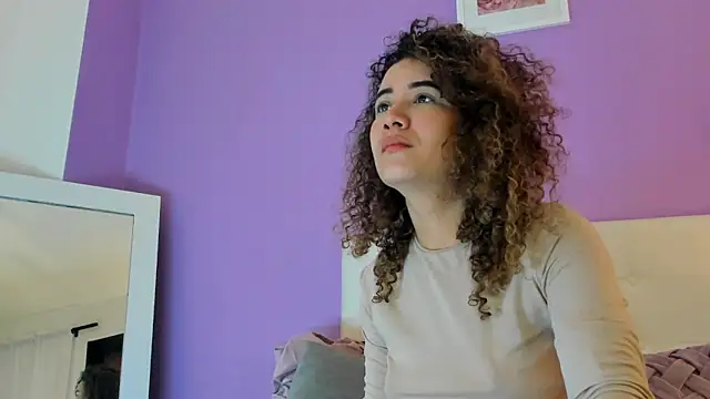 Snapshot of Charlotte11-11 chatting on 10.05.25 Charlotte11-11 online show from 10.05.25