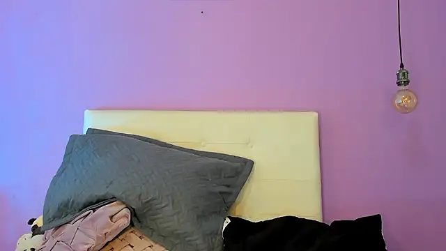 Snapshot of Charlotte11-11 chatting on 01.08.26 Charlotte11-11 online show from 01.08.26