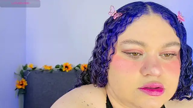 lunitaa0 online show from 03.25.26