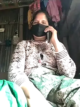 Snapshot of Koyel-Sen chatting on 01.26.25 Koyel-Sen online show from 01.26.25