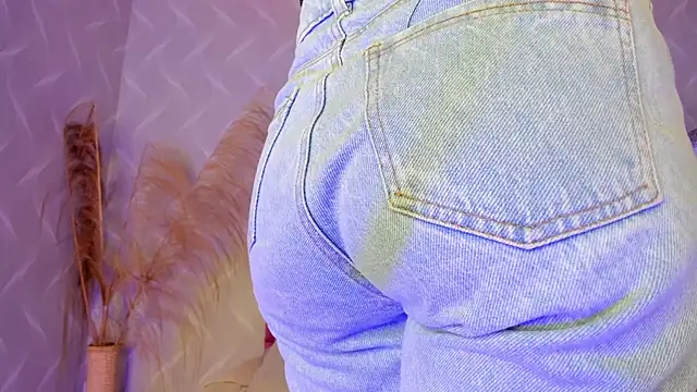 natalia aguirre1 online show from 02.19.25