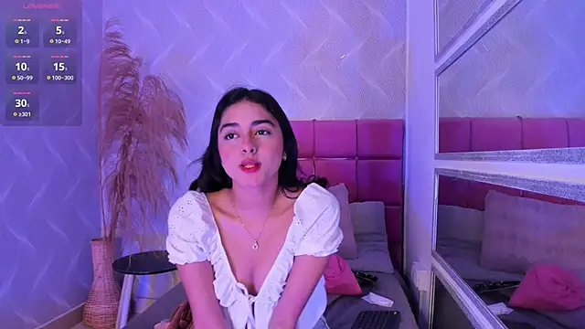 natalia aguirre1 online show from 03.17.25