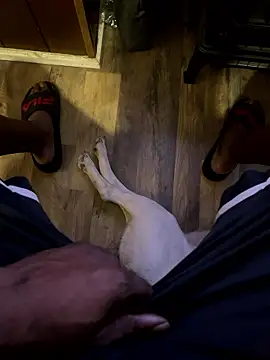 Snapshot of SukItSlo444 chatting on 04.11.26 SukItSlo444 online show from 04.11.26