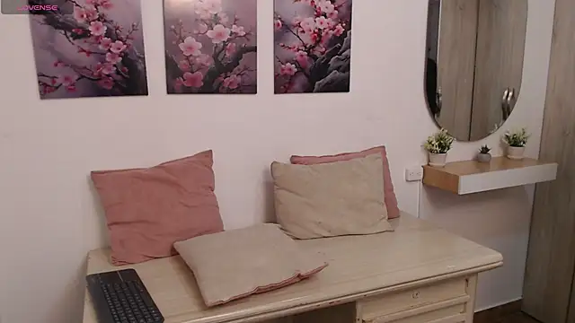 Snapshot of abigail_f00x chatting on 02.28.26 abigail f00x online show from 02.28.26