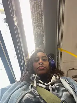 loveluna8 online show from 02.10.25