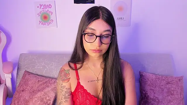 Snapshot of sensualhaven_ chatting on 01.08.25 sensualhaven  online show from 01.08.25