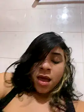 Snapshot of mysteriousgirl20 chatting on 09.11.25 mysteriousgirl20 online show from 09.11.25