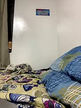 Snapshot of mysteriousgirl20 chatting on 10.03.25 mysteriousgirl20 online show from 10.03.25