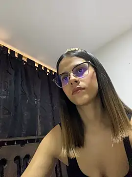 Snapshot of mar_sweett1 chatting on 05.21.26 mar sweett1 online show from 05.21.26