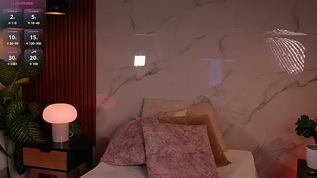 lexiee grey  online show from 05.08.26