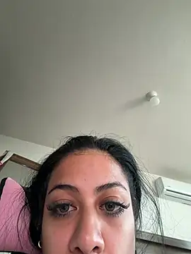 Snapshot of alexavenezia chatting on 02.08.26 alexavenezia online show from 02.08.26