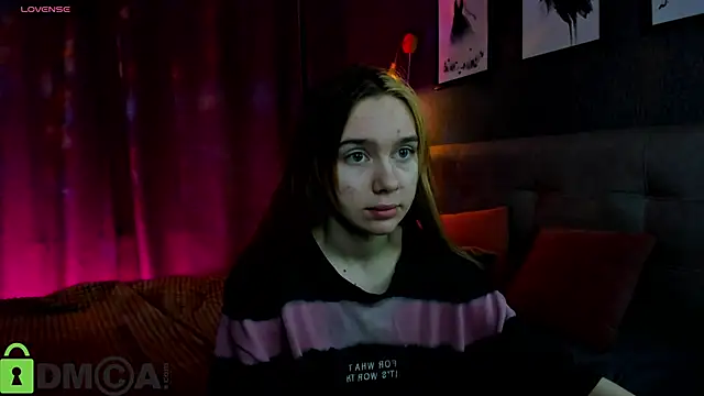 Lesi Moonie01 online show from 10.19.25