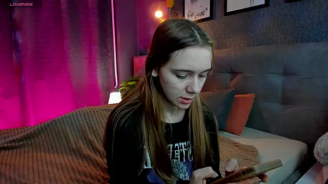 Lesi Moonie01 online show from 11.27.25