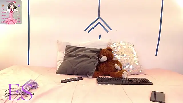 Snapshot of EsmeraldaSantoss chatting on 01.08.25 EsmeraldaSantoss online show from 01.08.25